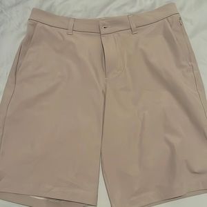 Lululemon men’s commission classic fit shorts. 34 in waist, 11 in length.